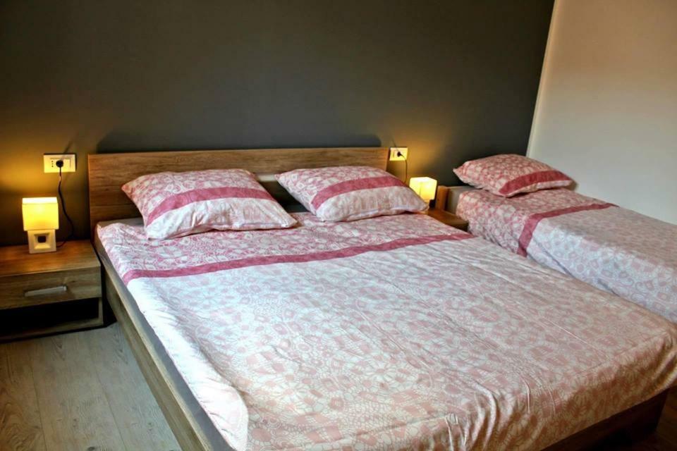 Apartments Klaudija Pula Luaran gambar