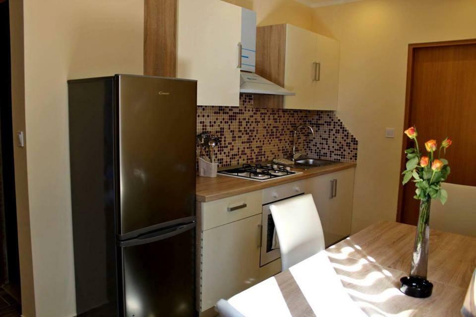 Apartments Klaudija Pula Luaran gambar