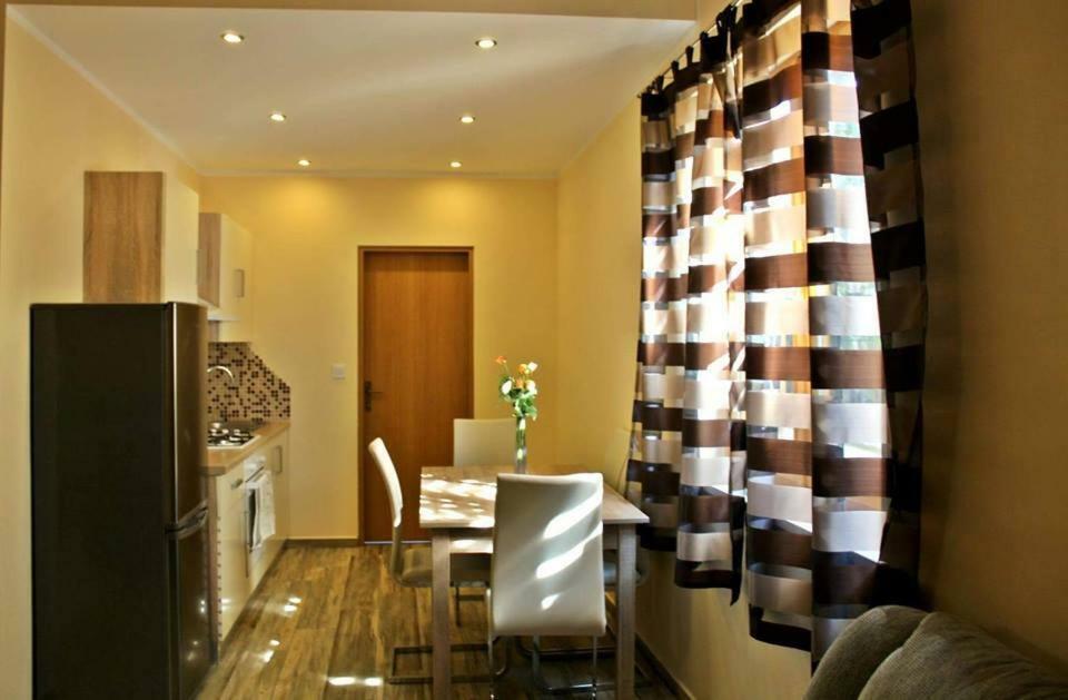Apartments Klaudija Pula Luaran gambar